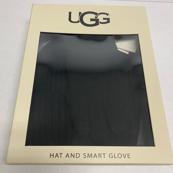UGG Accessories - Uggs wool gloves and wool cap
